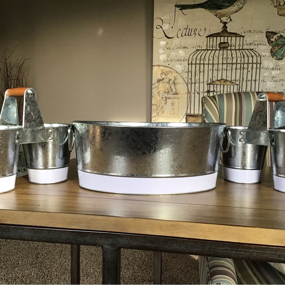 Mainstays Oval Tub and 2 Matching Caddies